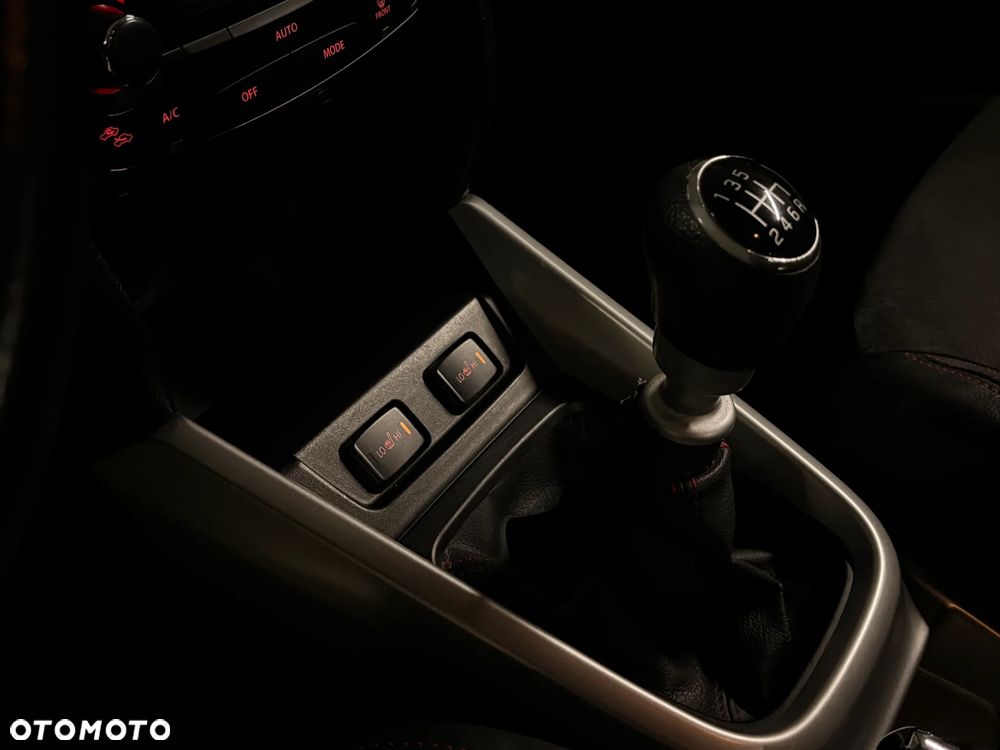 Suzuki Vitara - 34
