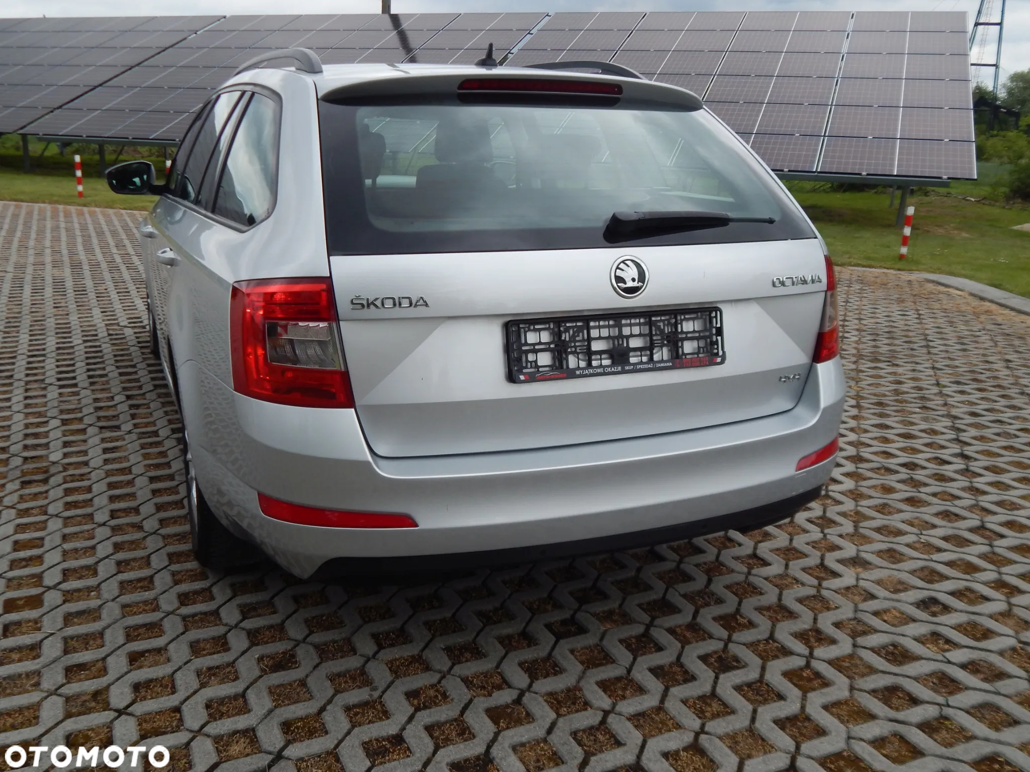 Skoda Octavia 1.6 TDI Ambition - 10