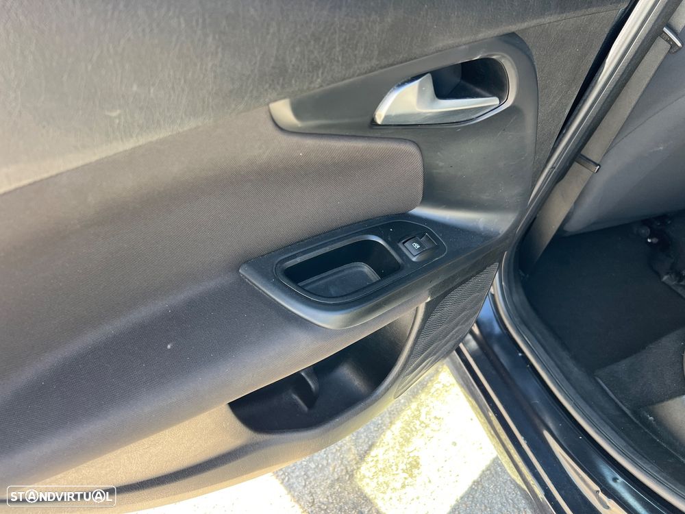 Fiat Tipo 1.3 M-Jet Lounge - 34