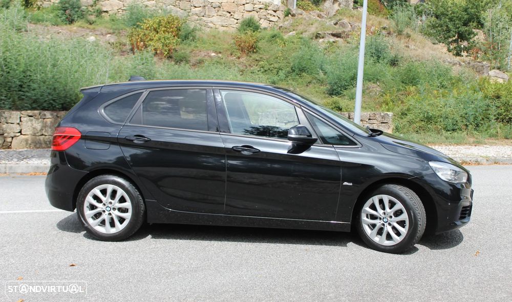 BMW 216 Active Tourer d Line Sport - 4