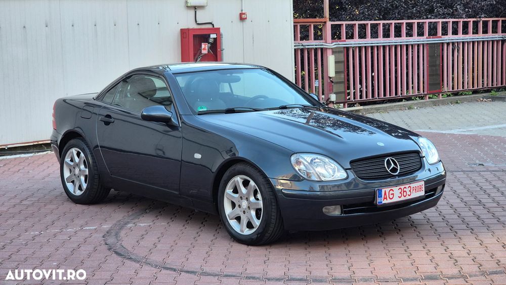 Mercedes-Benz SLK 200 - 3