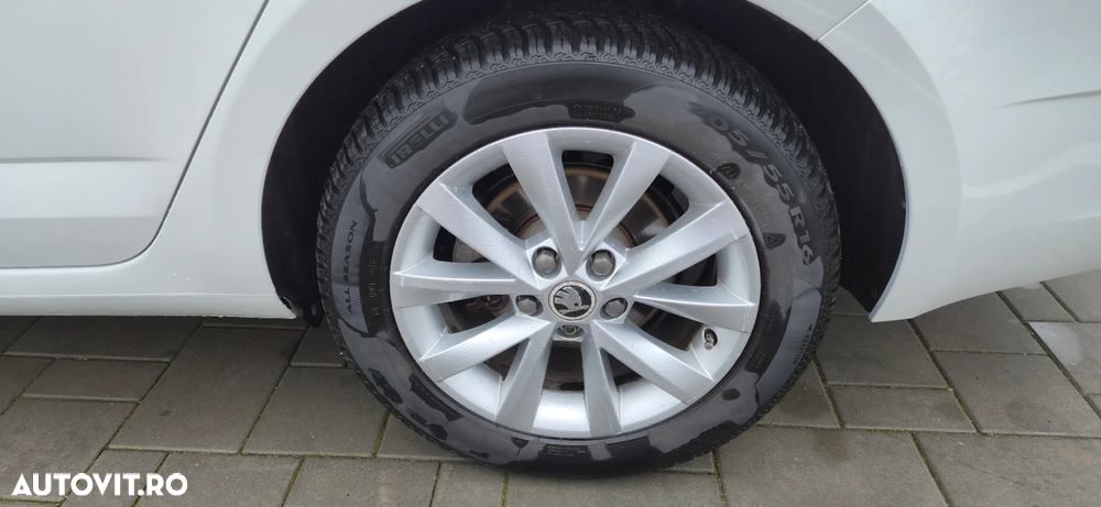 Skoda Octavia 2.0 TDI 4X4 Style - 30