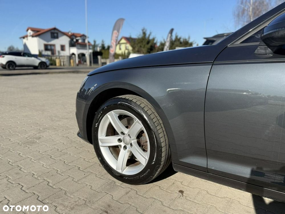 Audi A4 Avant - 27