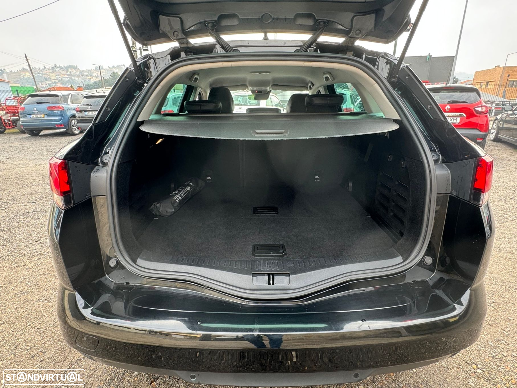Renault Mégane Sport Tourer 1.5 Blue dCi R.S. Line - 48