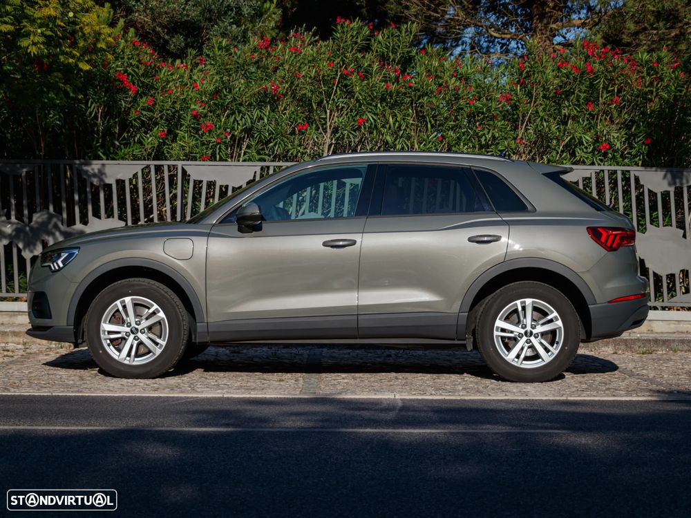 Audi Q3 45 TFSIe S tronic S line - 10