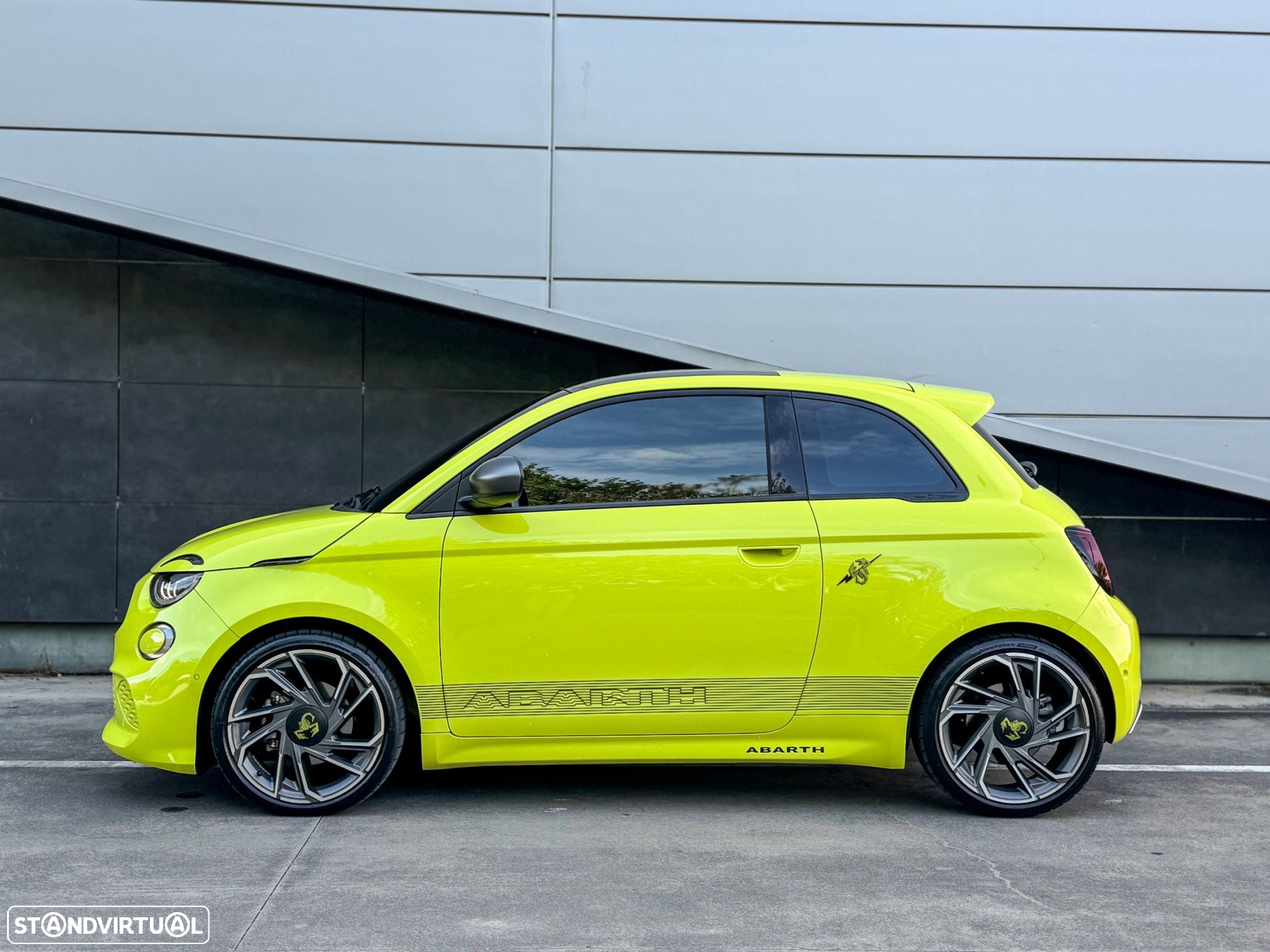 Abarth 500e - 3