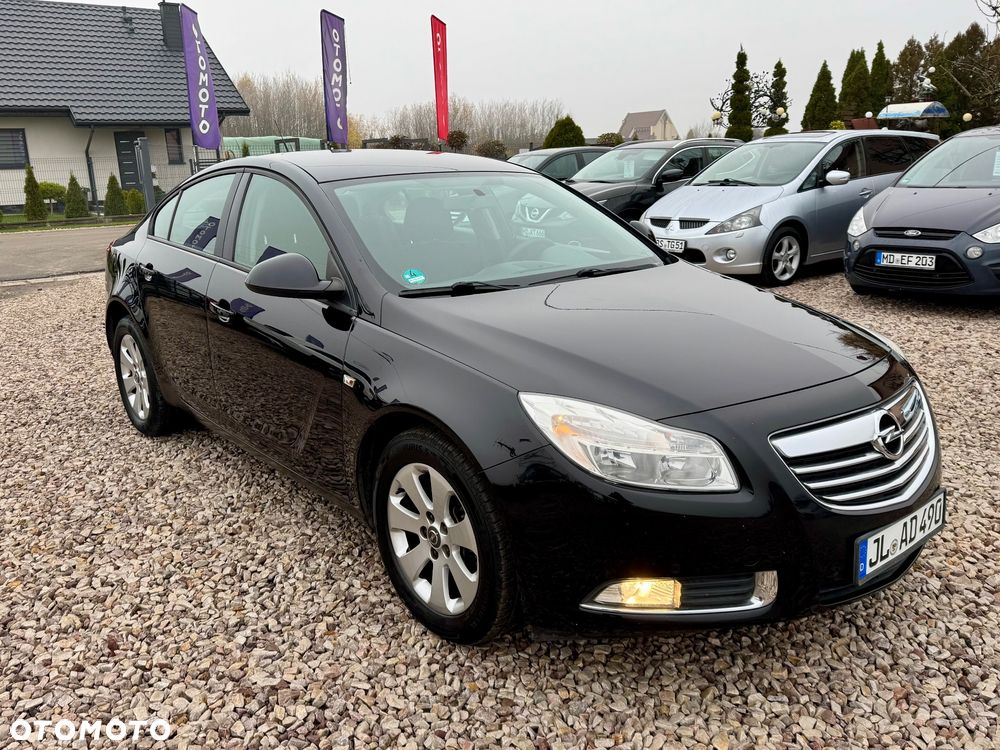 Opel Insignia 1.8 - 1