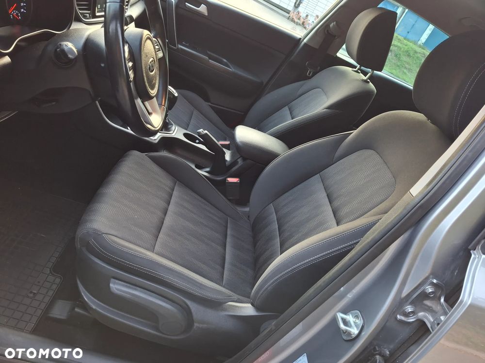 Kia Sportage - 18