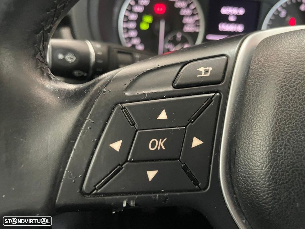 Mercedes-Benz B 180 CDI BlueEFFICIENCY Edition - 40