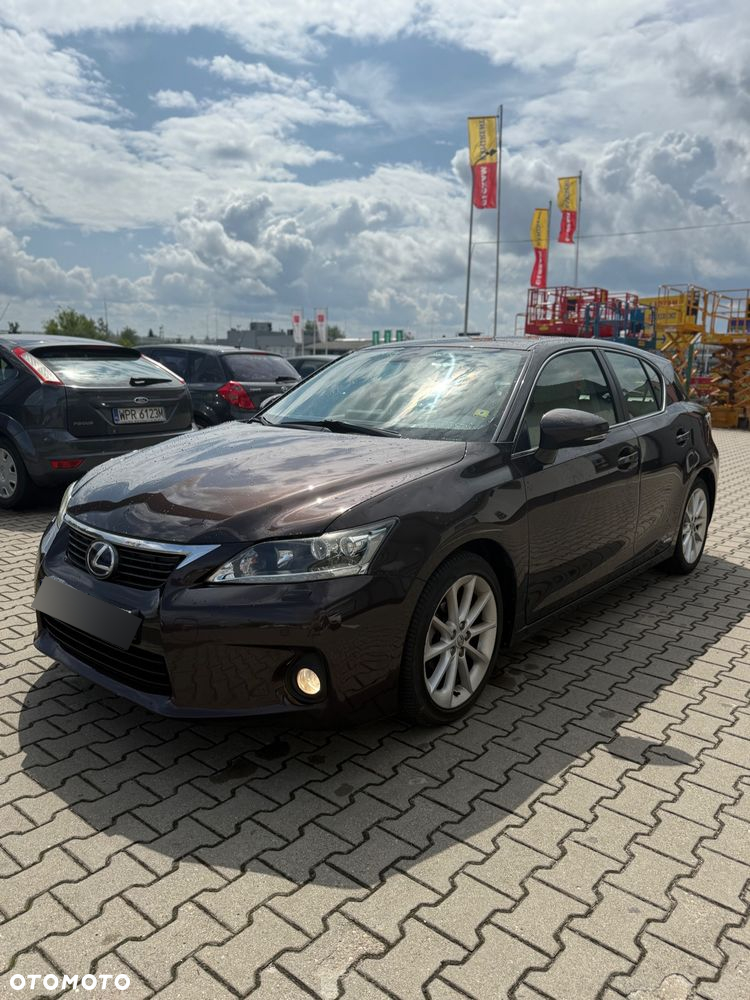 Lexus CT - 6
