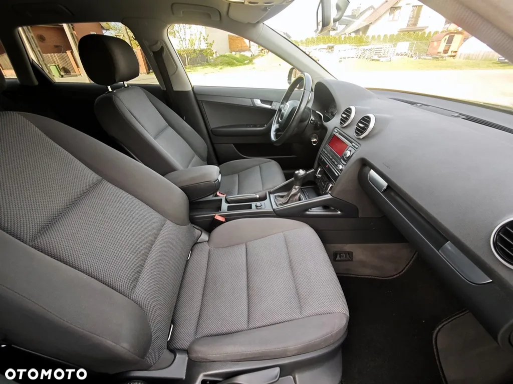 Audi A3 1.4 TFSI Sportback Ambiente - 31
