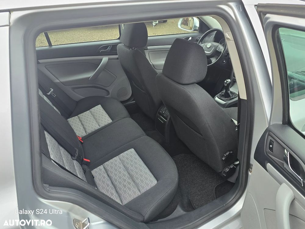 Skoda Octavia 2.0 TDI DPF Ambition - 23