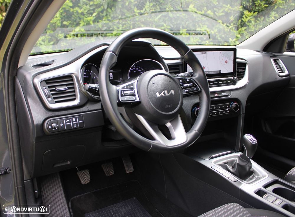 Kia XCeed 1.0 T-GDI Dynamic - 37