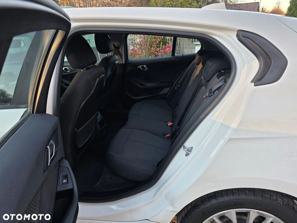 BMW Seria 1 118i Advantage - 13