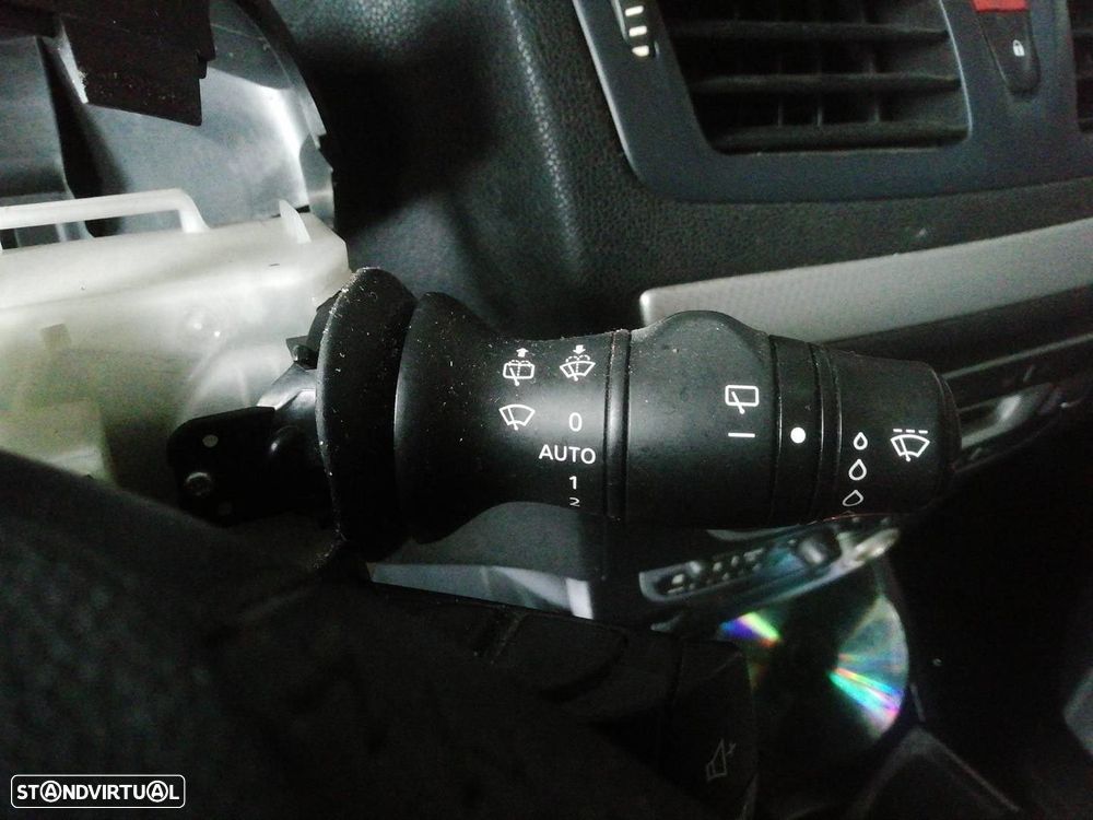 COMANDO LUZES RENAULT MEGANE III FASTBACK 2011 -255670019R - 2