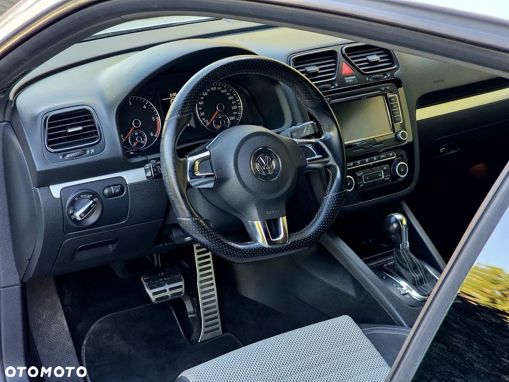 Volkswagen Scirocco 2.0 TDI DSG Life - 15