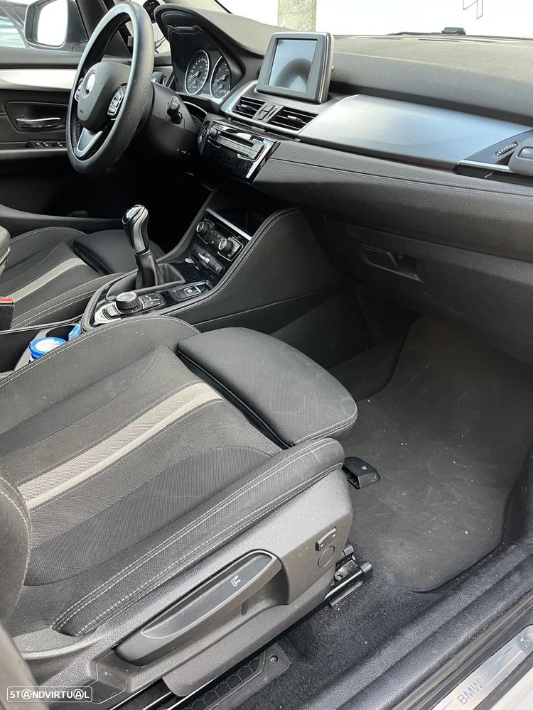BMW 216 Gran Tourer d 7L Line Sport - 14