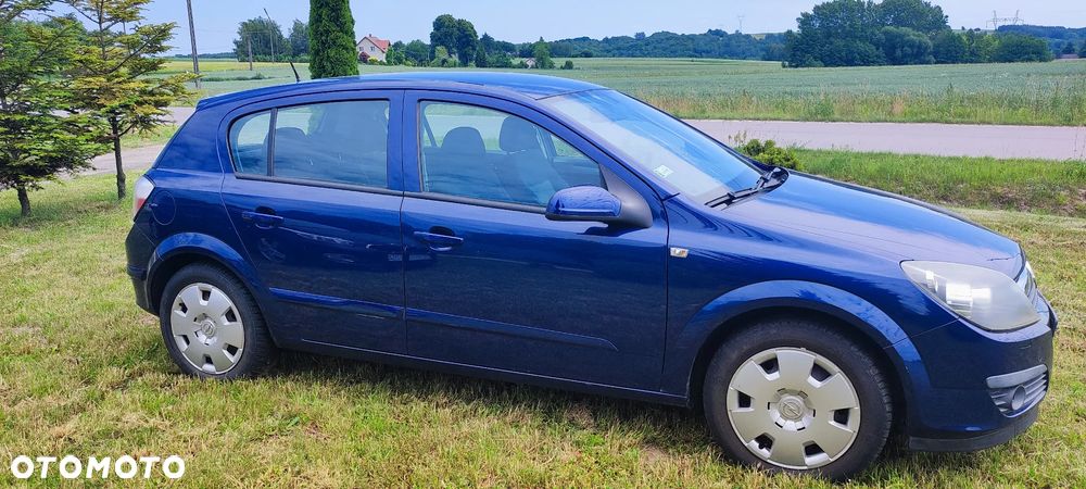 Opel Astra 1.6 Elegance - 2