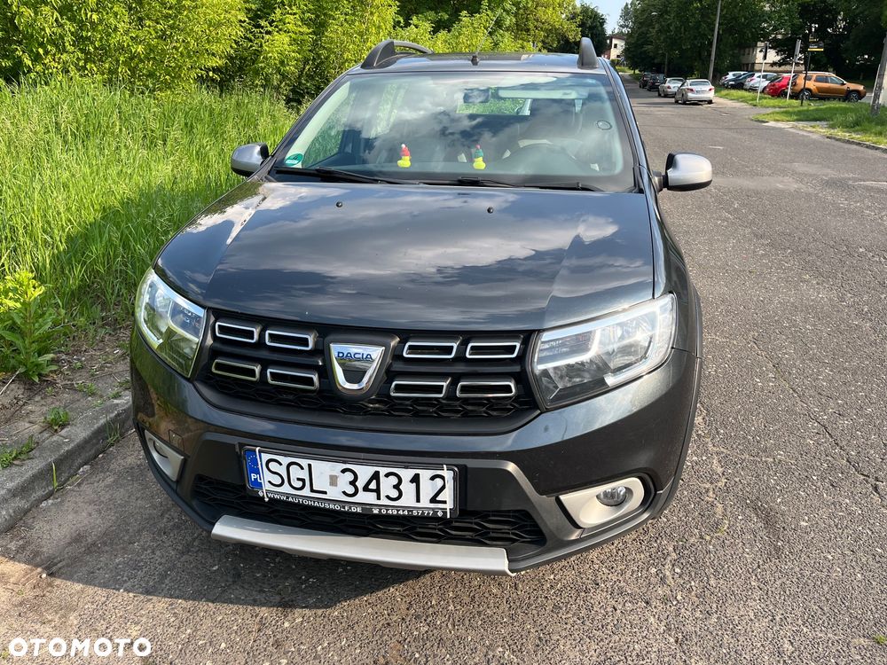 Dacia Sandero Stepway TCe 90 (S&S) Essential - 1