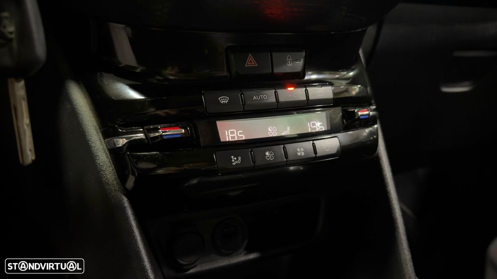 Peugeot 208 1.5 BlueHDi Allure - 33
