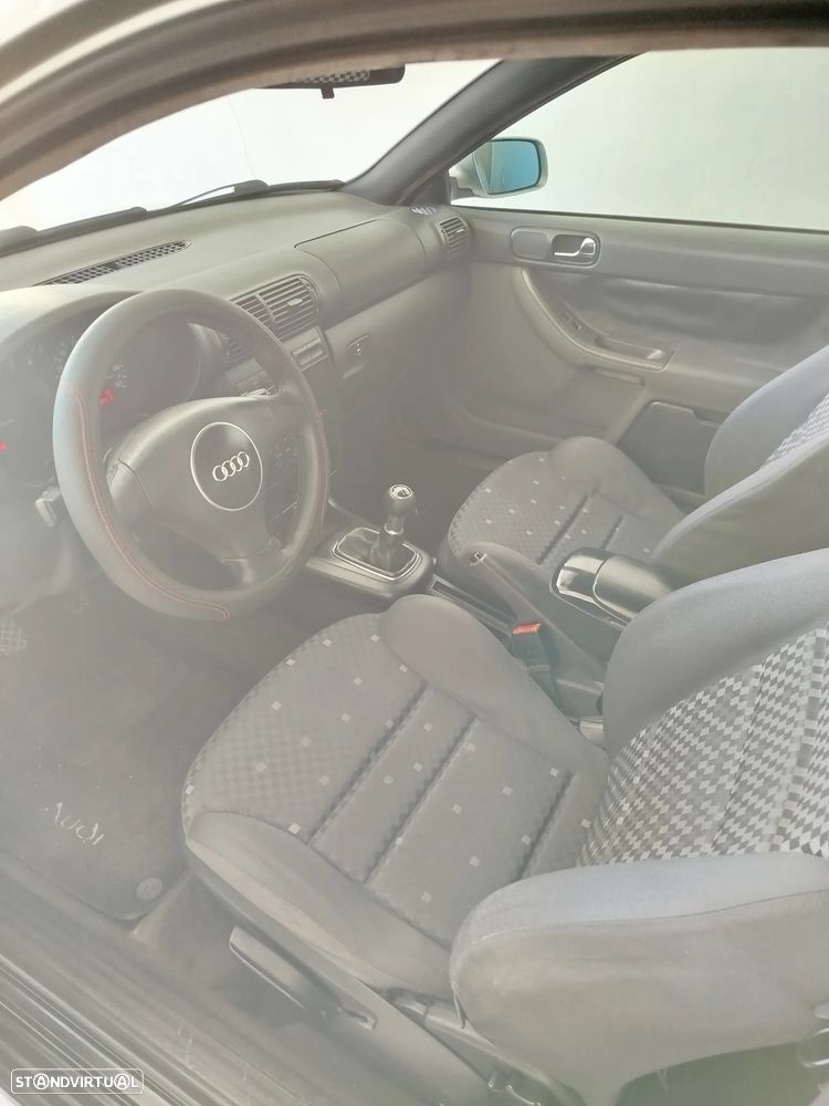 Audi A3 1.9 TDI Sport - 4