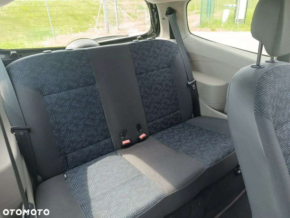 Renault Twingo 1.2 LEV 16V 75 Authentique - 17