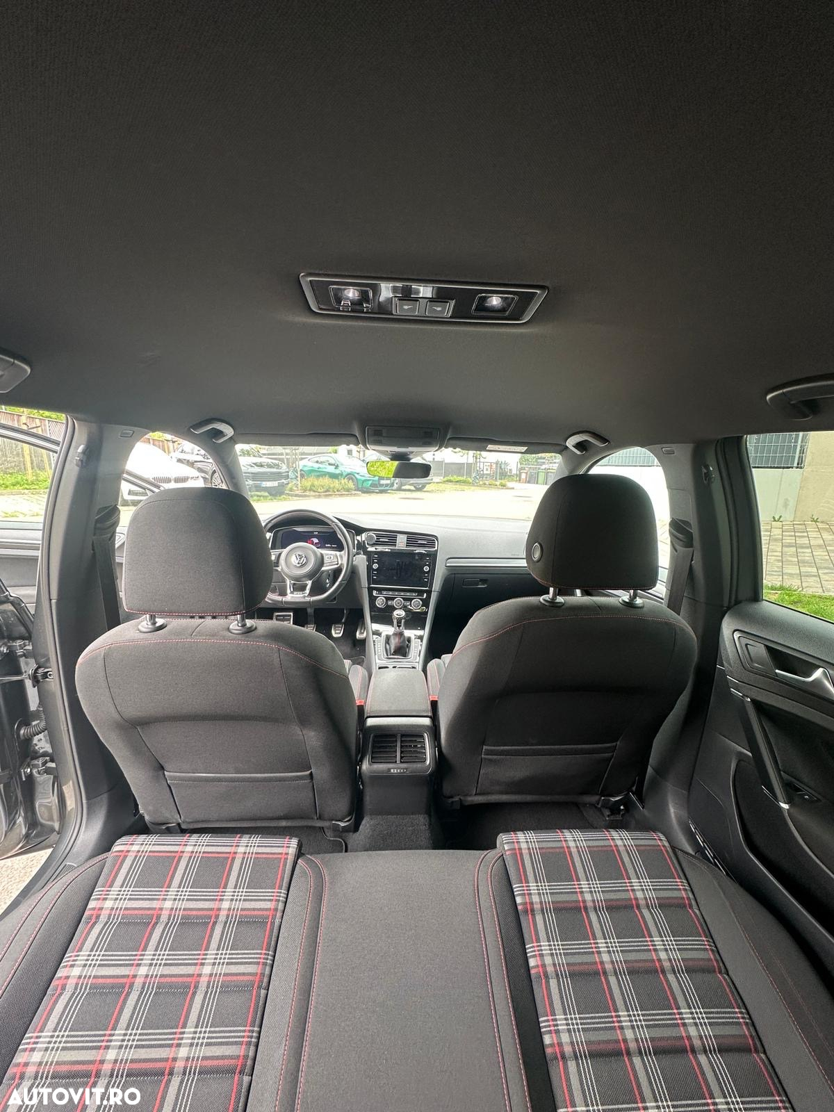 Volkswagen Golf 2.0 TSI GTI Performance - 8