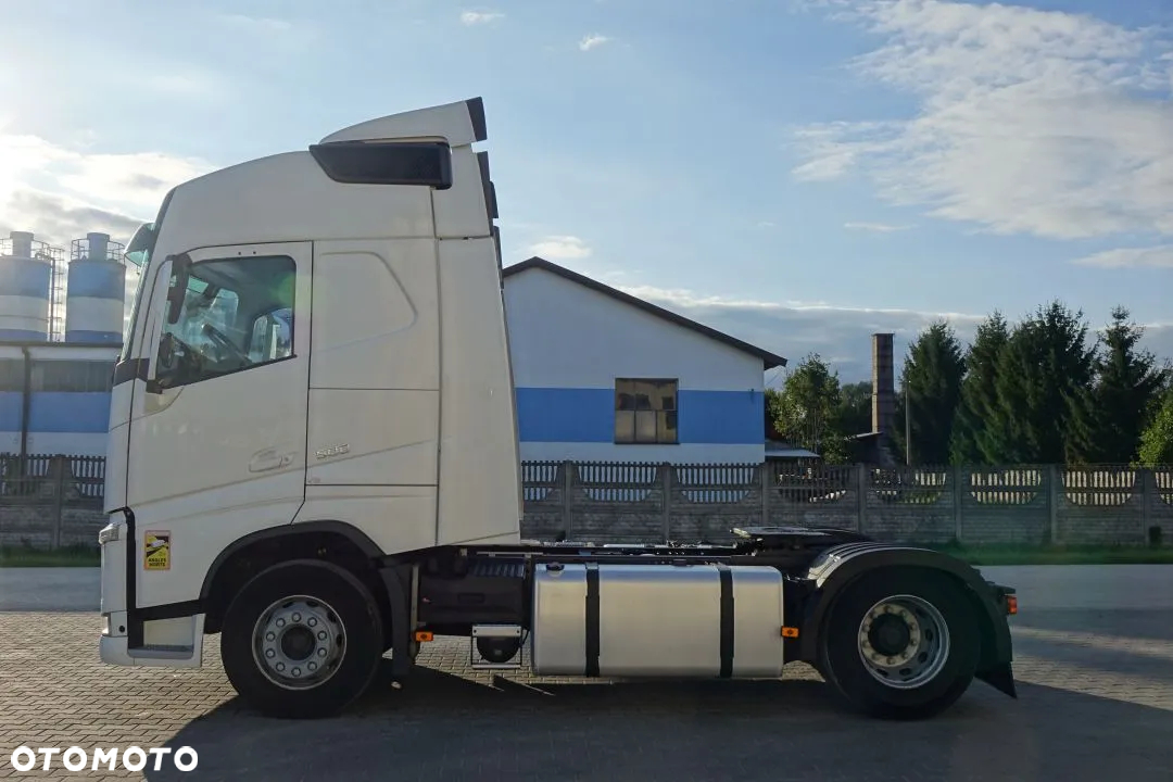 Volvo FH 500 GLOBETROTTER / STANDARD/ AUTOMAT / EURO 6 / KLIMATYZACJA POSTOJOWA/ 2 ZBIORNIKI PALIWA - 8