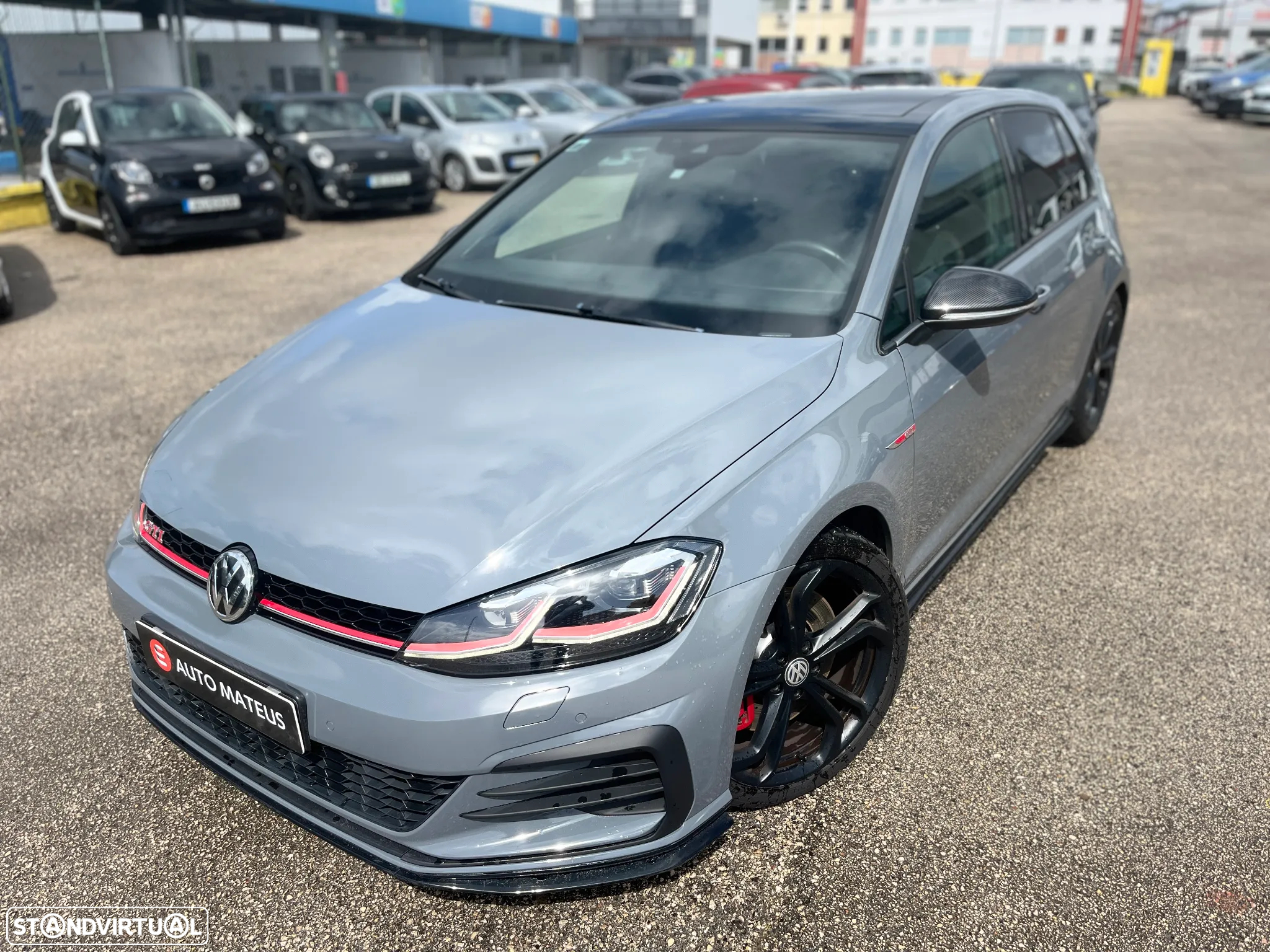 VW Golf 2.0 TSI GTi TCR DSG - 2