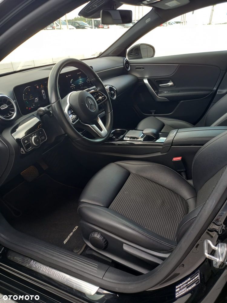 Mercedes-Benz Klasa A 180 d Progressive 7G-DCT - 9