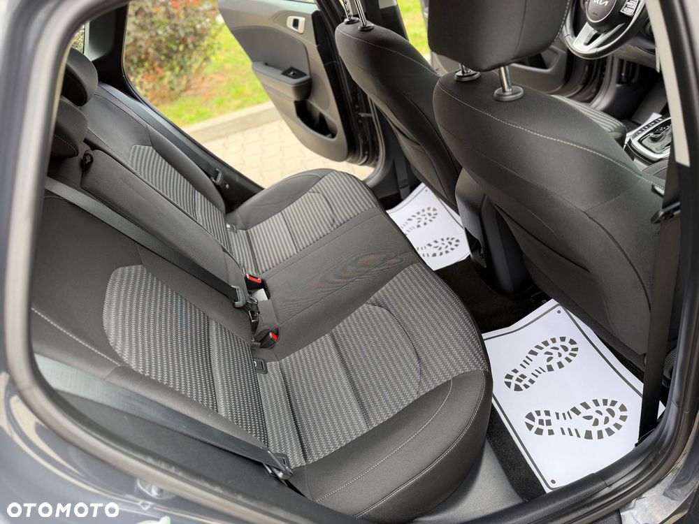 Kia Ceed 1.6 CRDi (48V Mild-Hybrid) DCT7 Platinum - 24