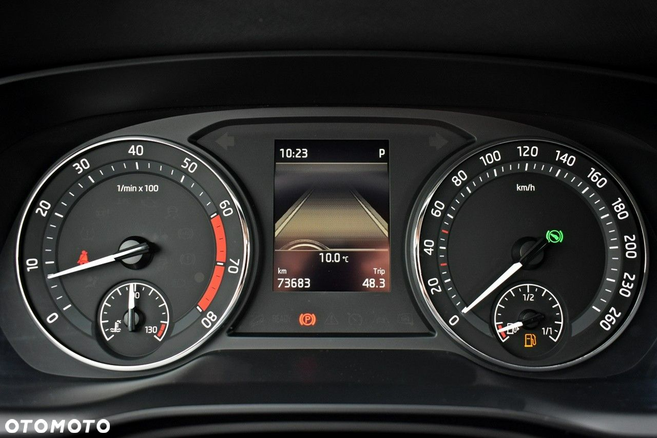 Skoda Octavia - 16