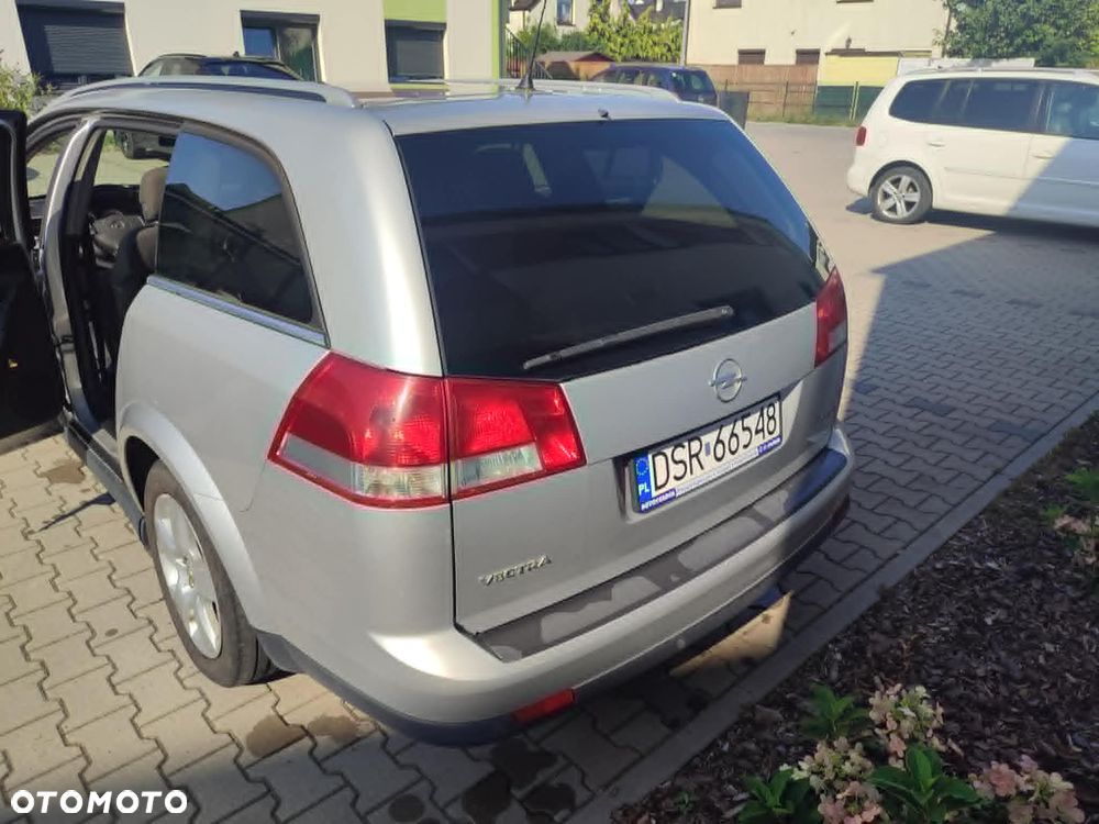 Opel Vectra 1.9 CDTI Cosmo - 8