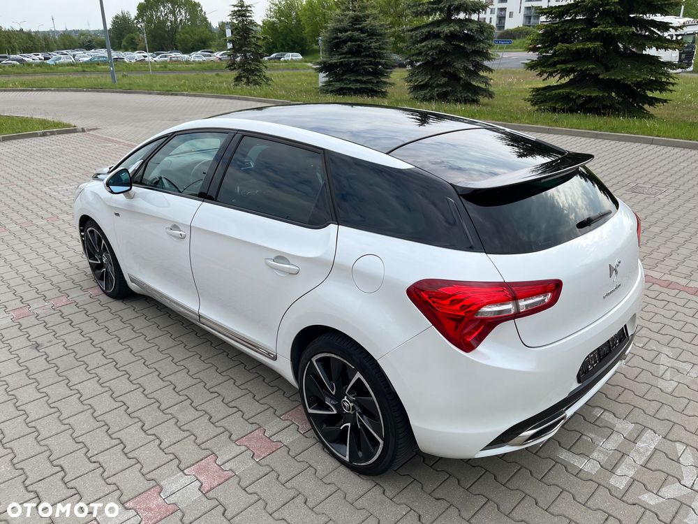 Citroën DS5 Hybrid4 EGS6 SportChic - 4