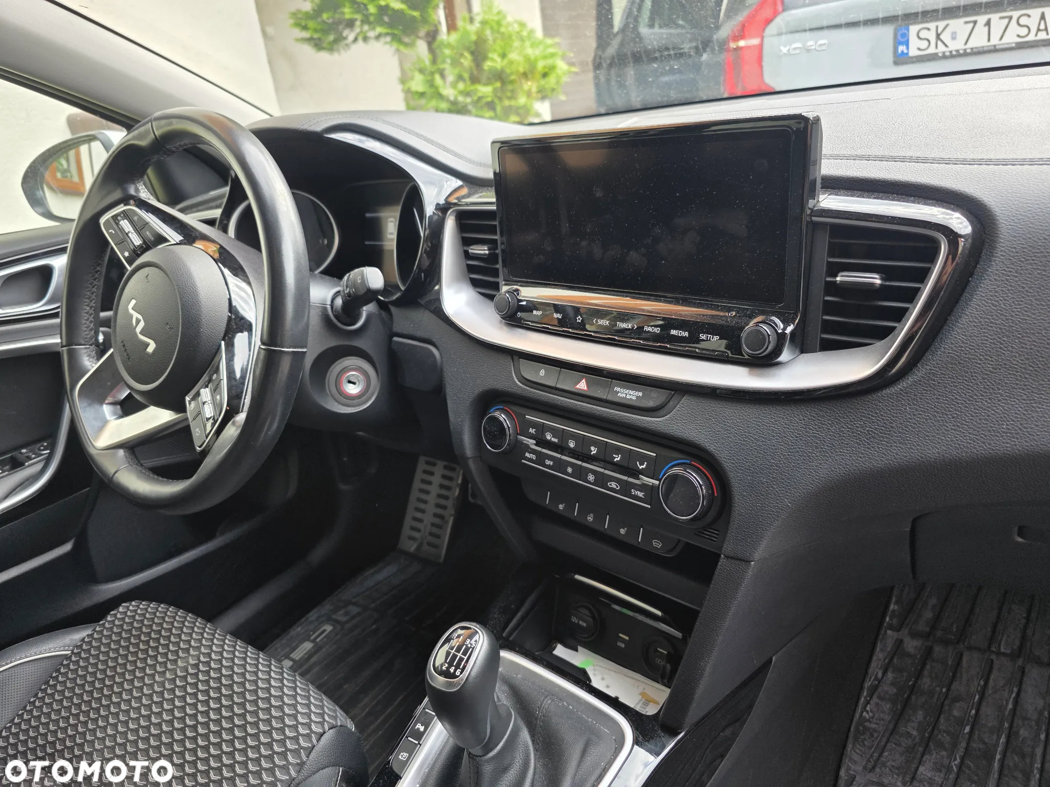 Kia Ceed 1.5 T-GDI Business Line - 8