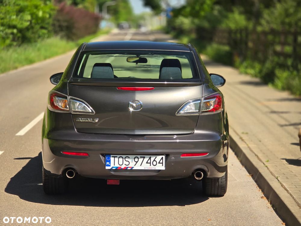 Mazda 3 - 13
