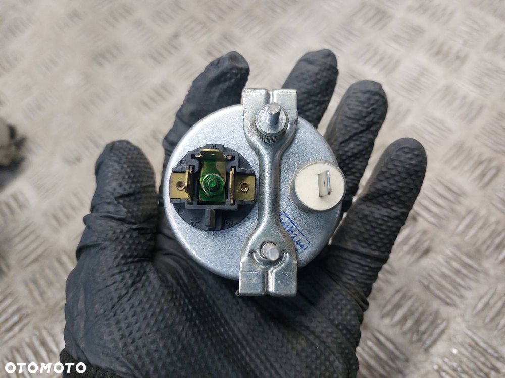 LICZNIK ZEGARY PALIWO TEMPERATURA MERCEDES-BENZ T1 KACZKA 2.4 D - 14