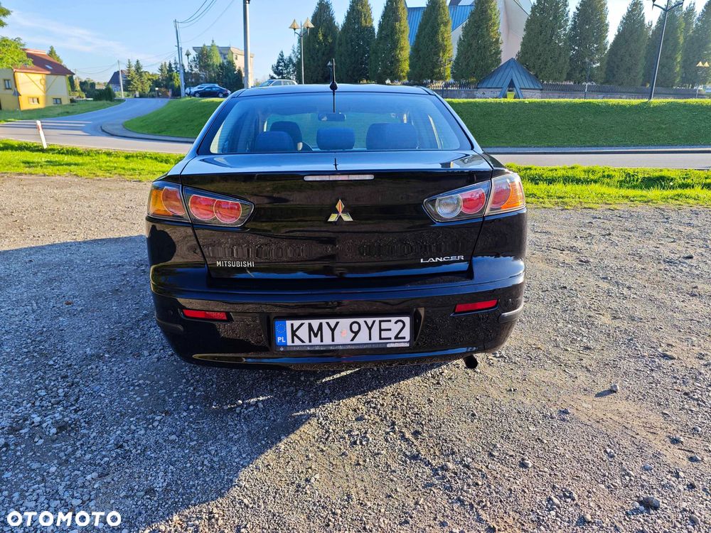 Mitsubishi Lancer 1.6 Invite - 5