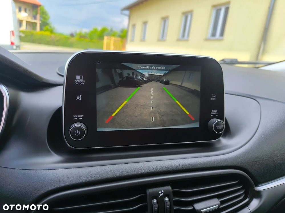 Fiat Tipo 1.4 T-Jet Lounge - 25