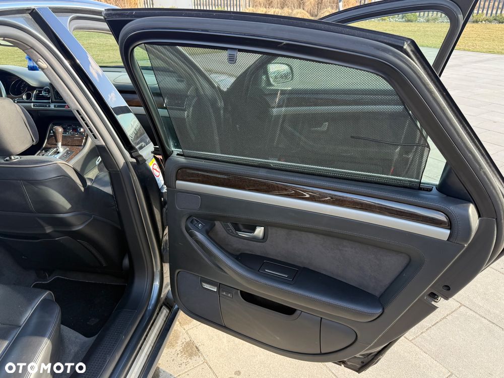 Audi A8 4.2 TDI Quattro - 35