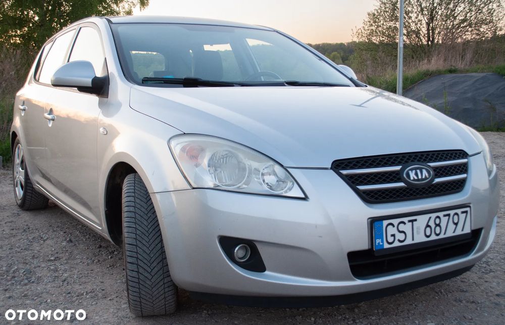 Kia Ceed Cee'd 2.0 Optimum - 1