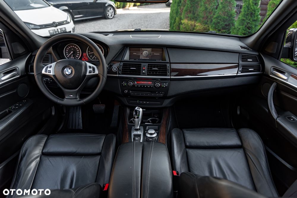 BMW X5 xDrive35d - 26