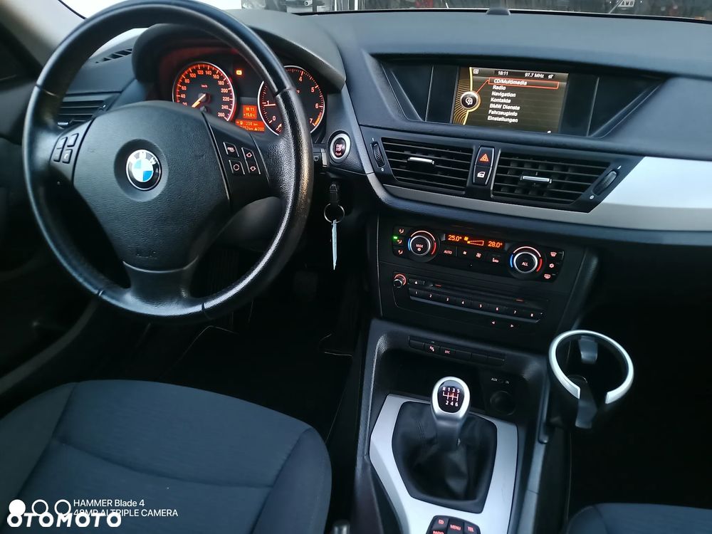 BMW X1 sDrive18i Sport Line - 15