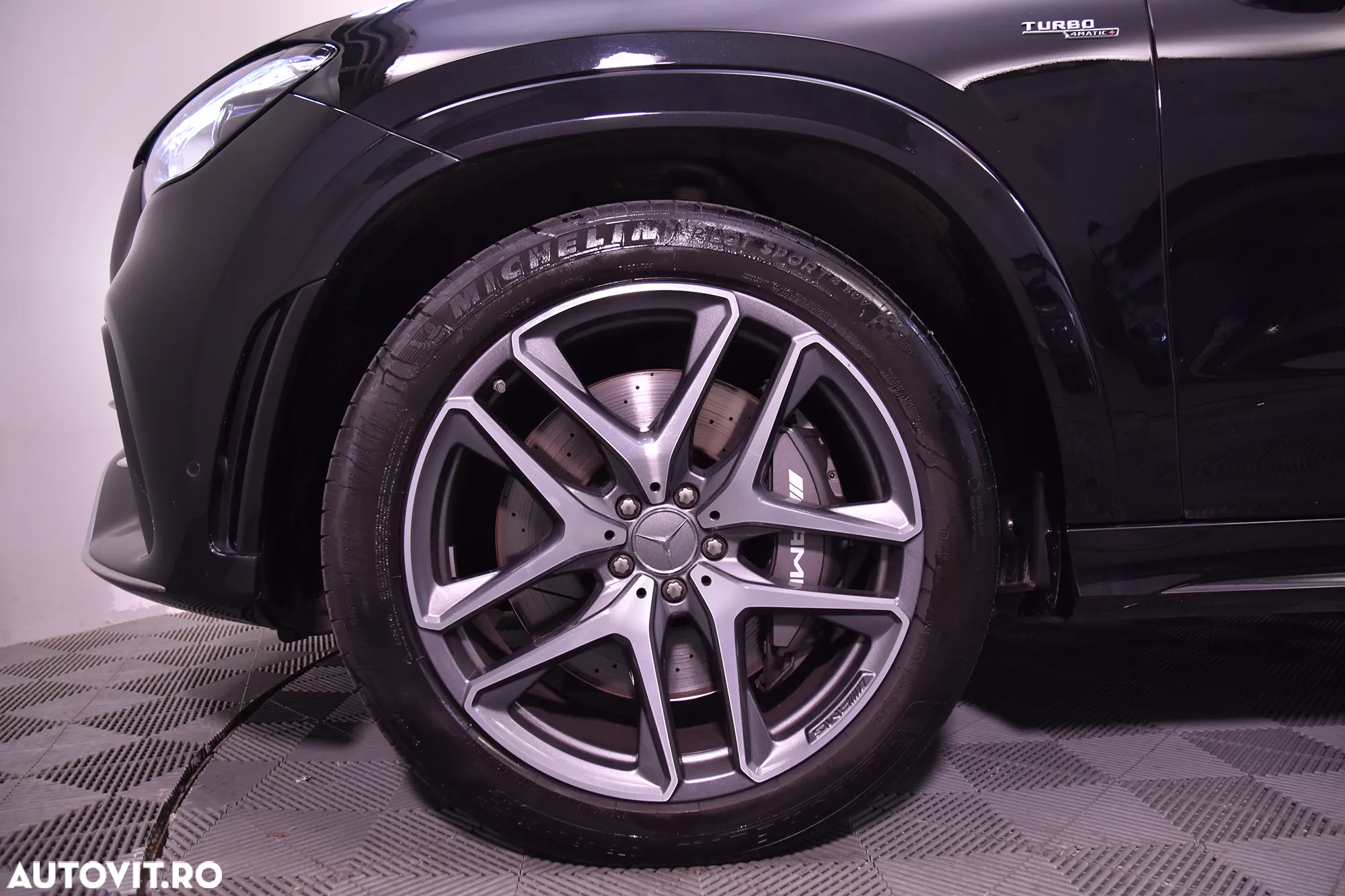 Mercedes-Benz GLE AMG 53 MHEV 4MATIC+ - 13