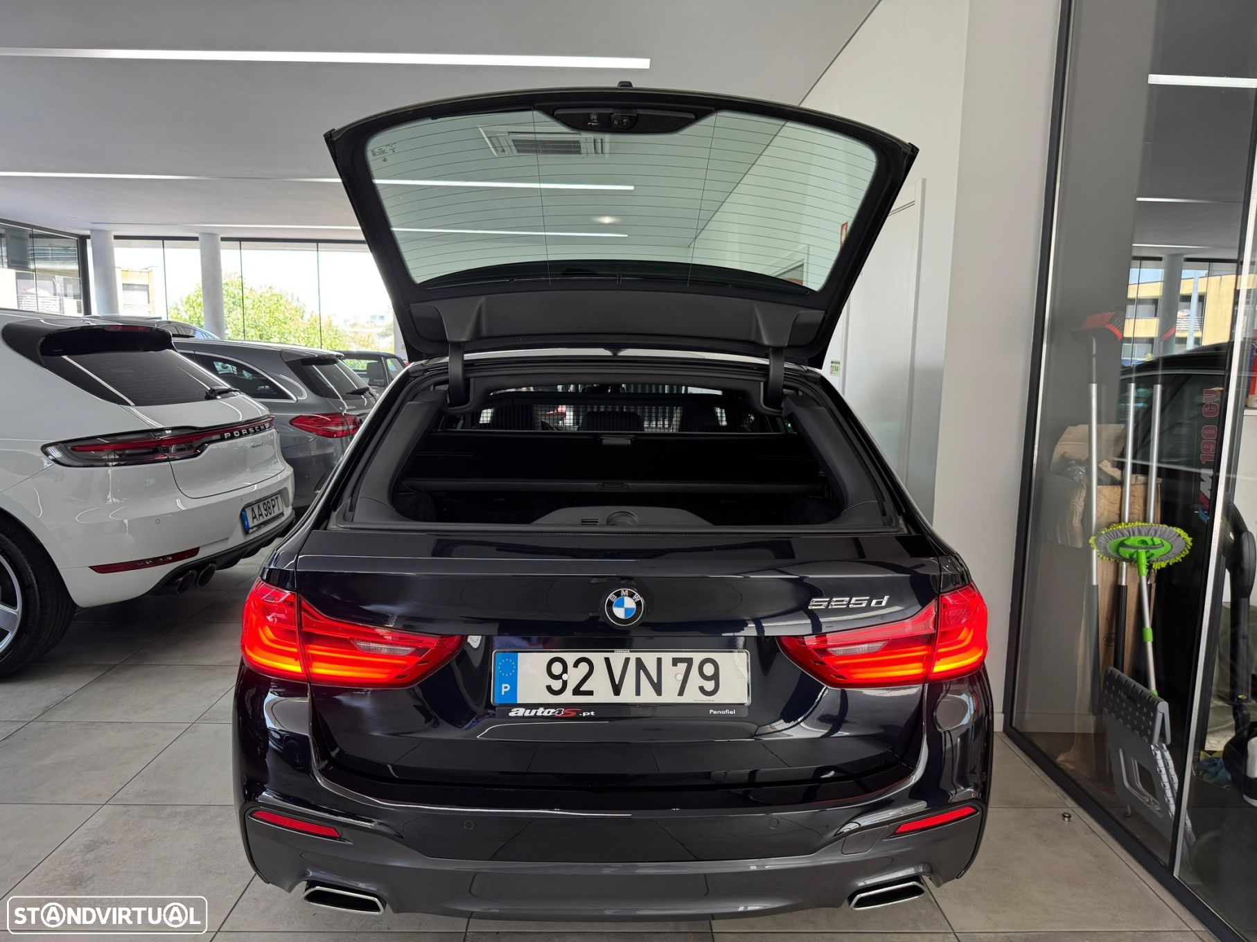 BMW 525 d Pack M Auto - 12