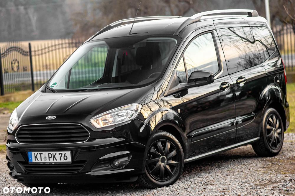 Ford Tourneo Courier 1.0 EcoBoost S&S Titanium - 5