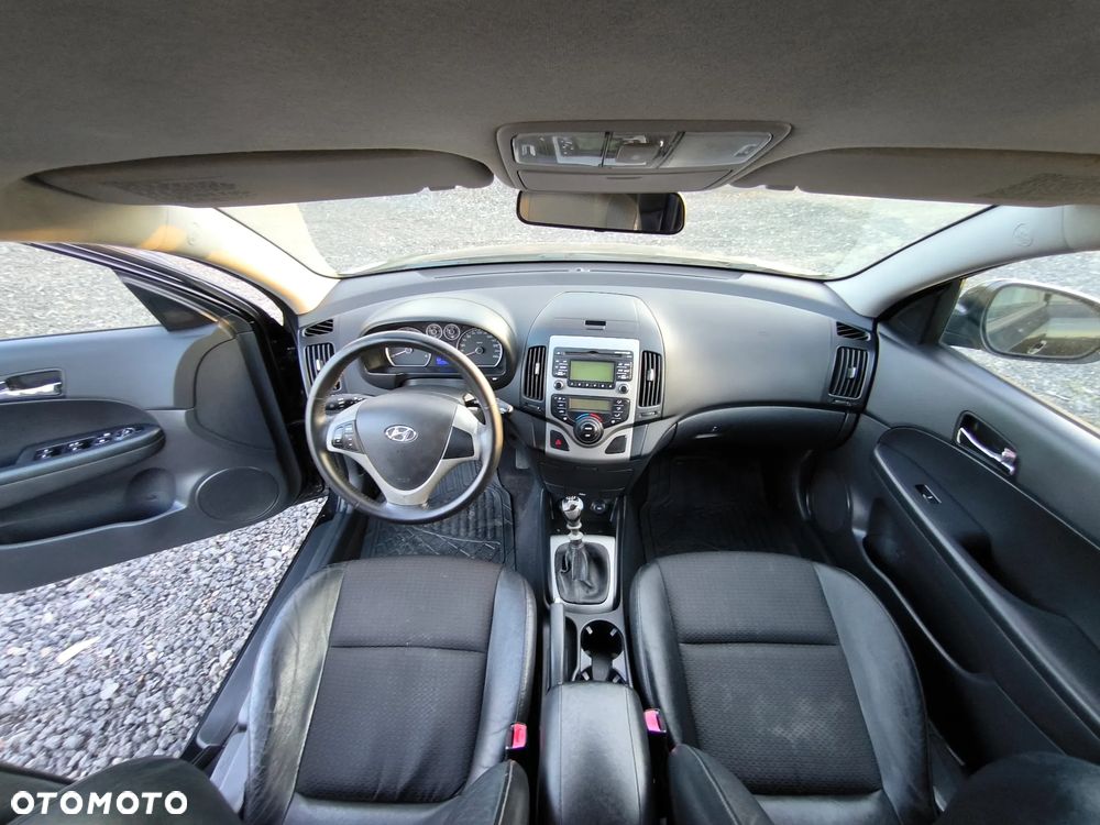 Hyundai i30 1.6 CRDi Premium - 15