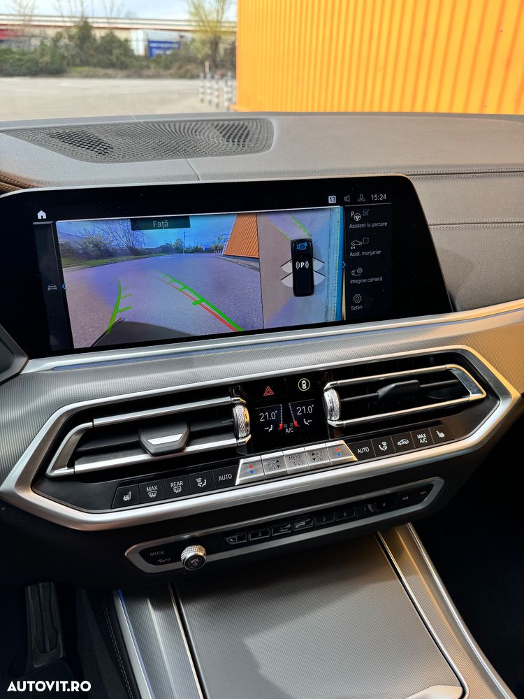 BMW X5 xDrive45e - 30