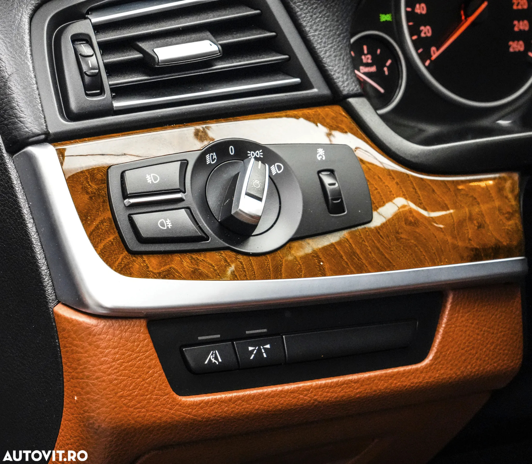 BMW Seria 5 - 24