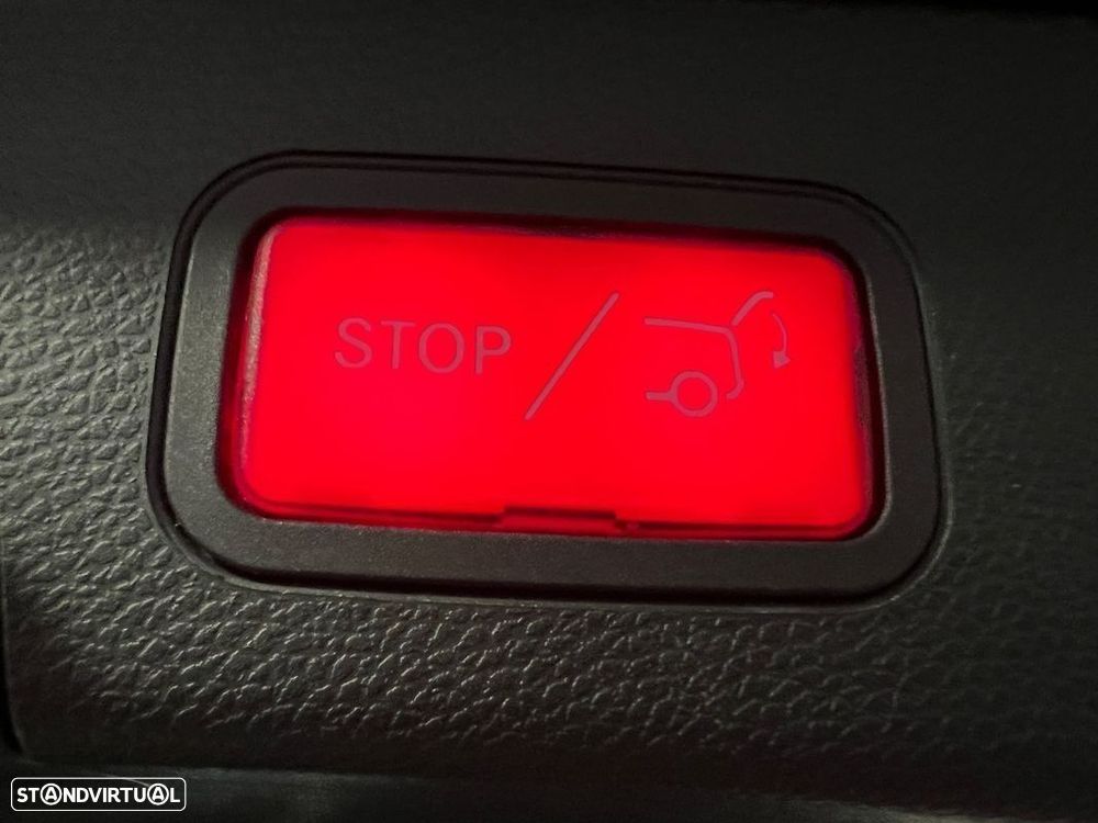 Mercedes-Benz C 300 de AMG Line - 24